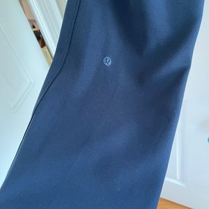 LULULEMON ON THE FLY PANT SZ 12